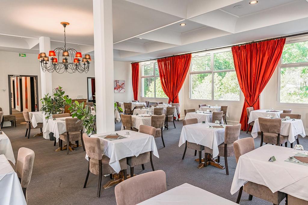 Savoy Hôtel Brides-les-Bains Exterior foto