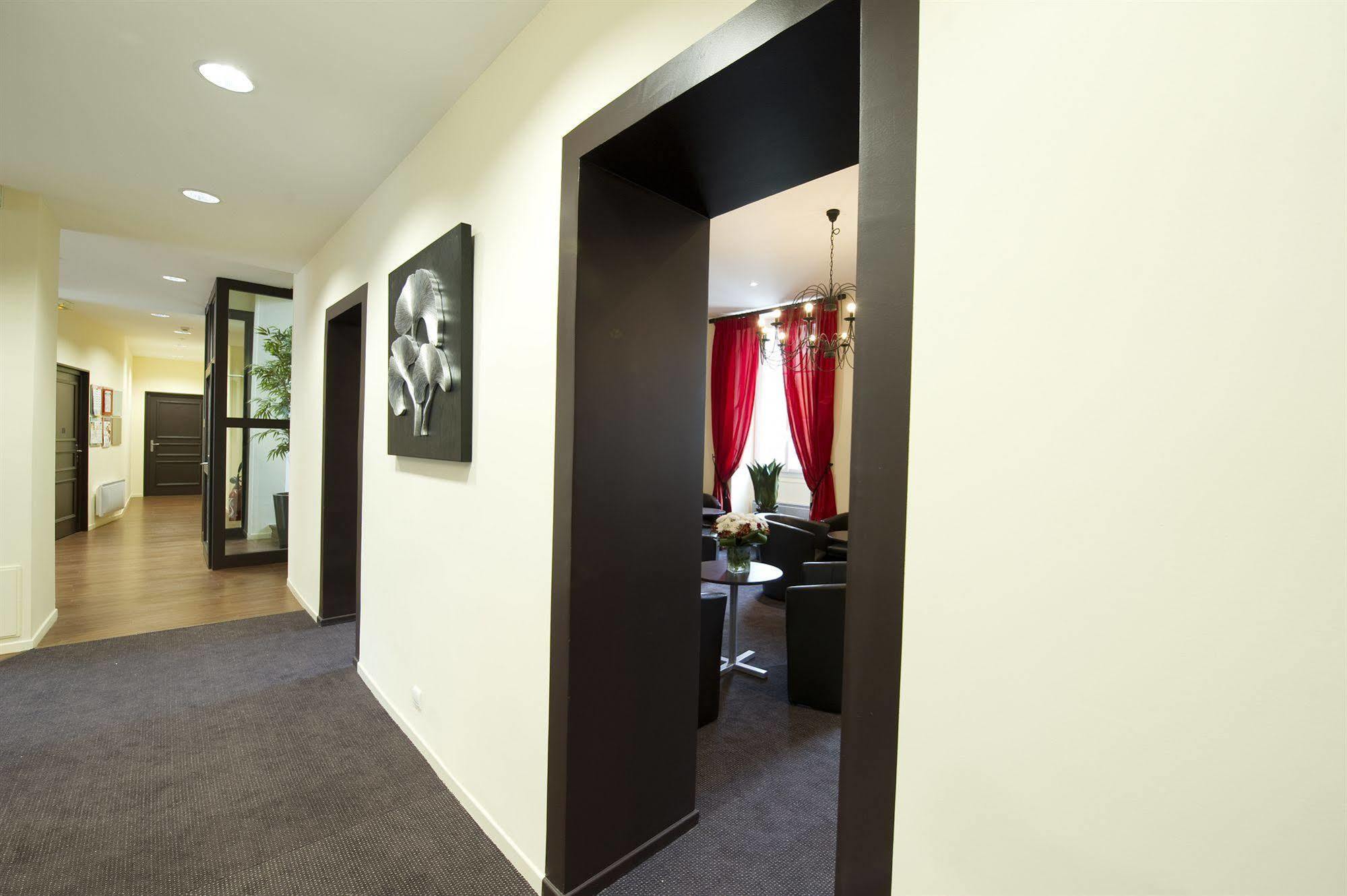 Savoy Hôtel Brides-les-Bains Exterior foto